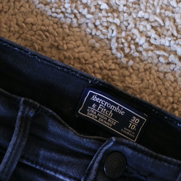 Abercrombie and Fitch Ultra High Rise Super Skinny Black Jeans 10 30 R - Picture 6 of 10